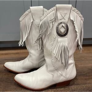 Circles White Fringe Concho Boots (Women’s Size 10)